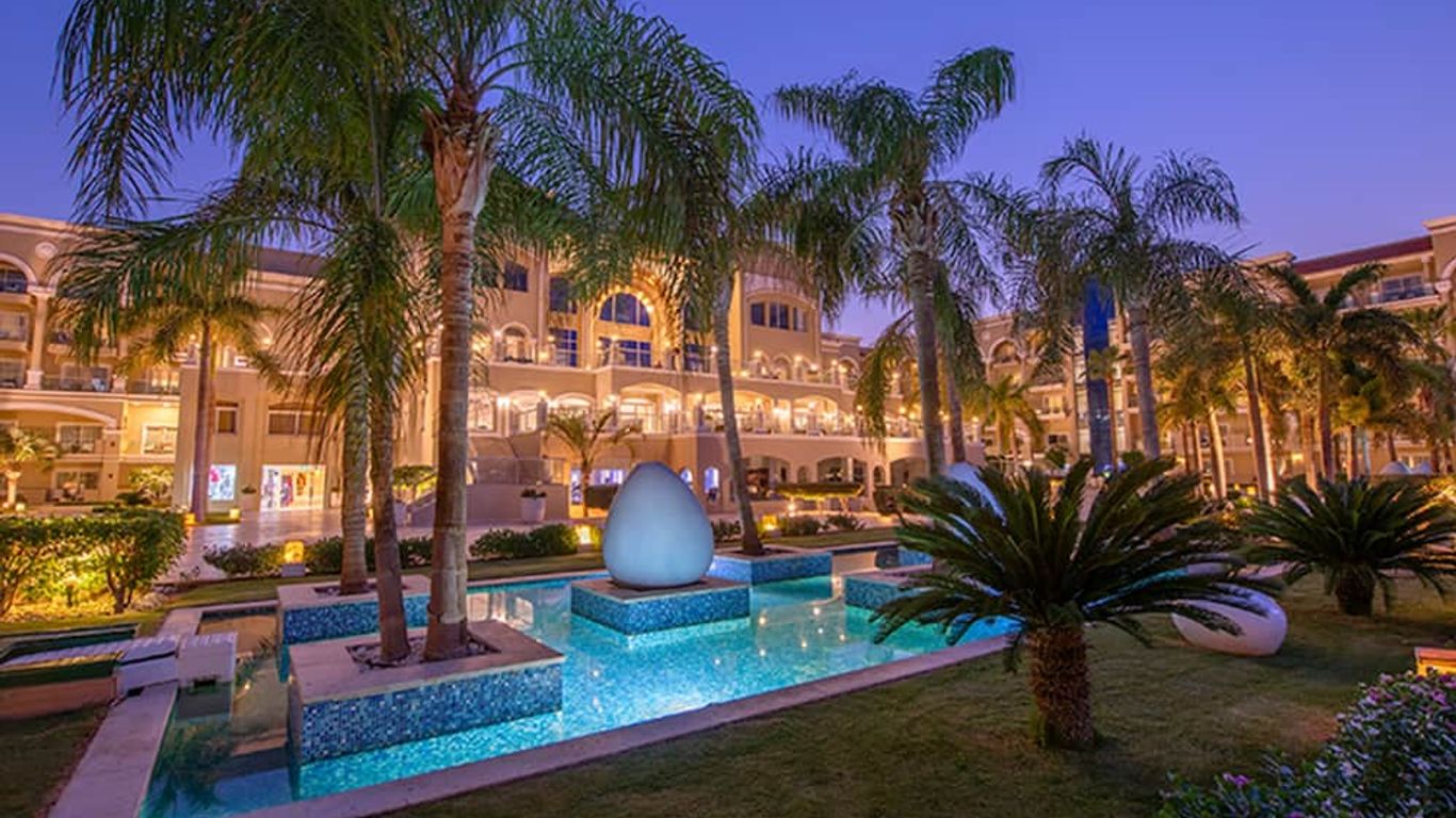 Premier Le Reve Hotel & Spa (Adults Only)