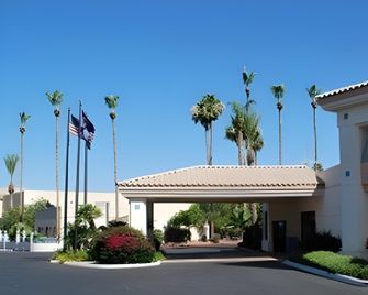 Windemere Hotel and Conference Center - Mesa - Building