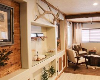 ذا إفرجرين - وست يلوستون