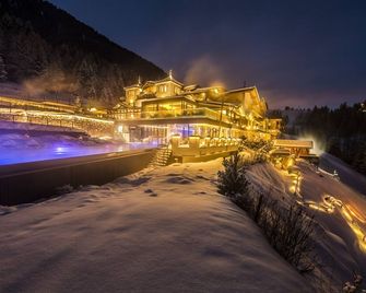 Hotel Albion Mountain Spa Resort Dolomites - Ortisei