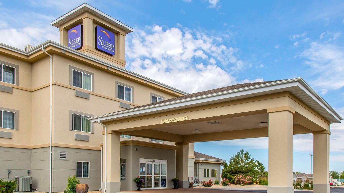 Sleep Inn & Suites
