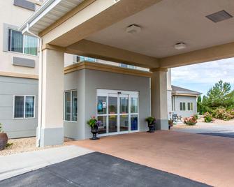 Sleep Inn & Suites - Douglas - Edificio