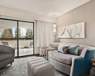 Courtyard by Marriott San Jose South/Morgan Hill - Morgan Hill - Living room