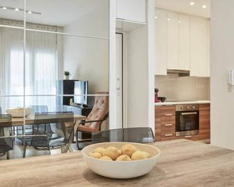 Modern Elegant Apt at Kolonaki - Athen - Spisesal