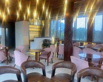 The Grand View - Bīr - Restaurant