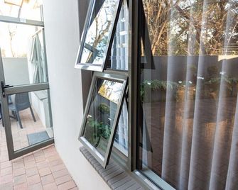 Glen Maine Guest House - Pretoria - Balcony