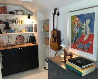 Svenskebakken Bed & Breakfast - Roskilde - Küche