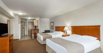 Super 8 by Wyndham Grande Prairie - Grande Prairie - Schlafzimmer