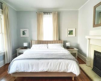 Spacious Downtown Craftsman | Designer Finishes - Salisbury - Bedroom