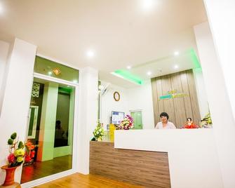 น้ำทิพย์ เรสซิเด้นส์ - ตรัง - แผนกต้อนรับส่วนหน้า