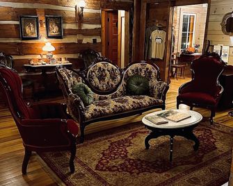 Silver Lake Bed And Breakfast - הריסונברג - סלון