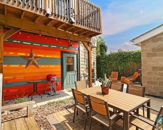Downtown Hideaway-Upper Unit |Private Deck |Shared Patio |100 Year Old Cinder Block Building|Main St - Lake Geneva - Patio