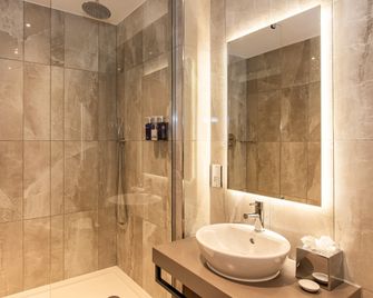 Hotel La Tour - Milton Keynes - Casa de banho