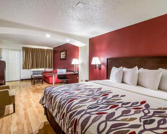 Red Roof Inn Houston East - I-10 - יוסטון - חדר שינה