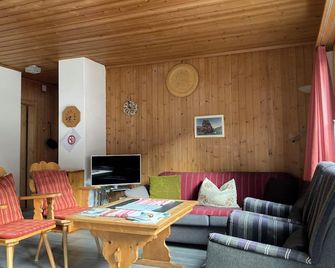 Tgea Sulagliva, (Andeer), by Interhome - Andeer - Sala de estar