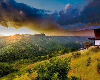 Santani Wellness Resort And Spa (Adult Only) - Kandy - Udsigt