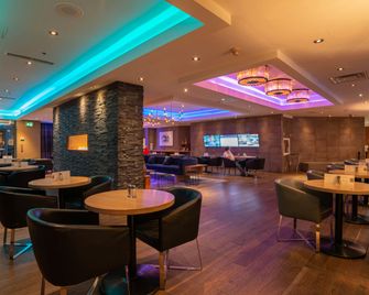 Sandman Signature Mississauga Hotel - Mississauga - Restauracja