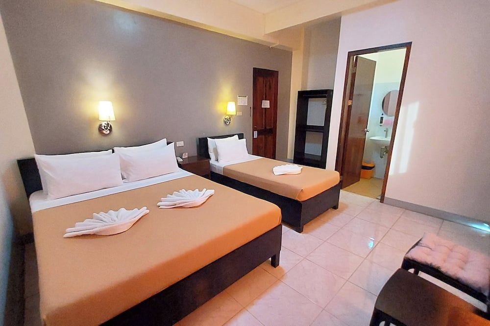 كورون فيستا لودج