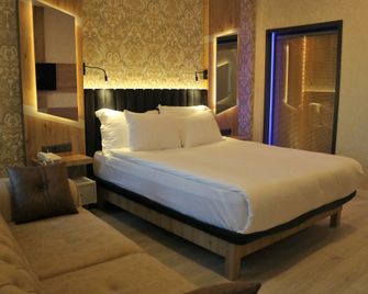 Isnova Hotel Airport - Antalya - Bedroom
