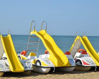 Perfect holiday flat in a central position by Beahost Rentals - Bibione - Pláž