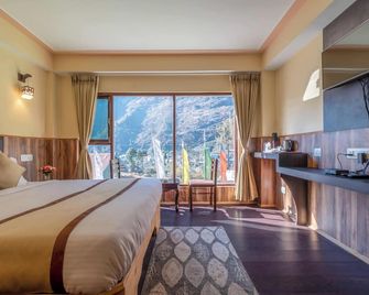 Magellan's The Golden Bridge - Lachung