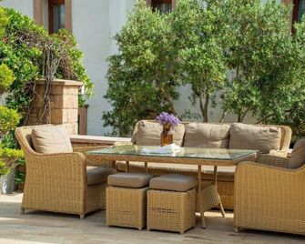 Vrodi By House - Ayvalik - Patio