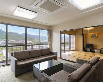 Ooedo Onsen Monogatari Hotel Shinko - Fuefuki