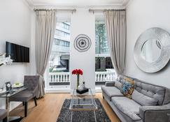 Lak Serviced Apartments - London - Phòng khách