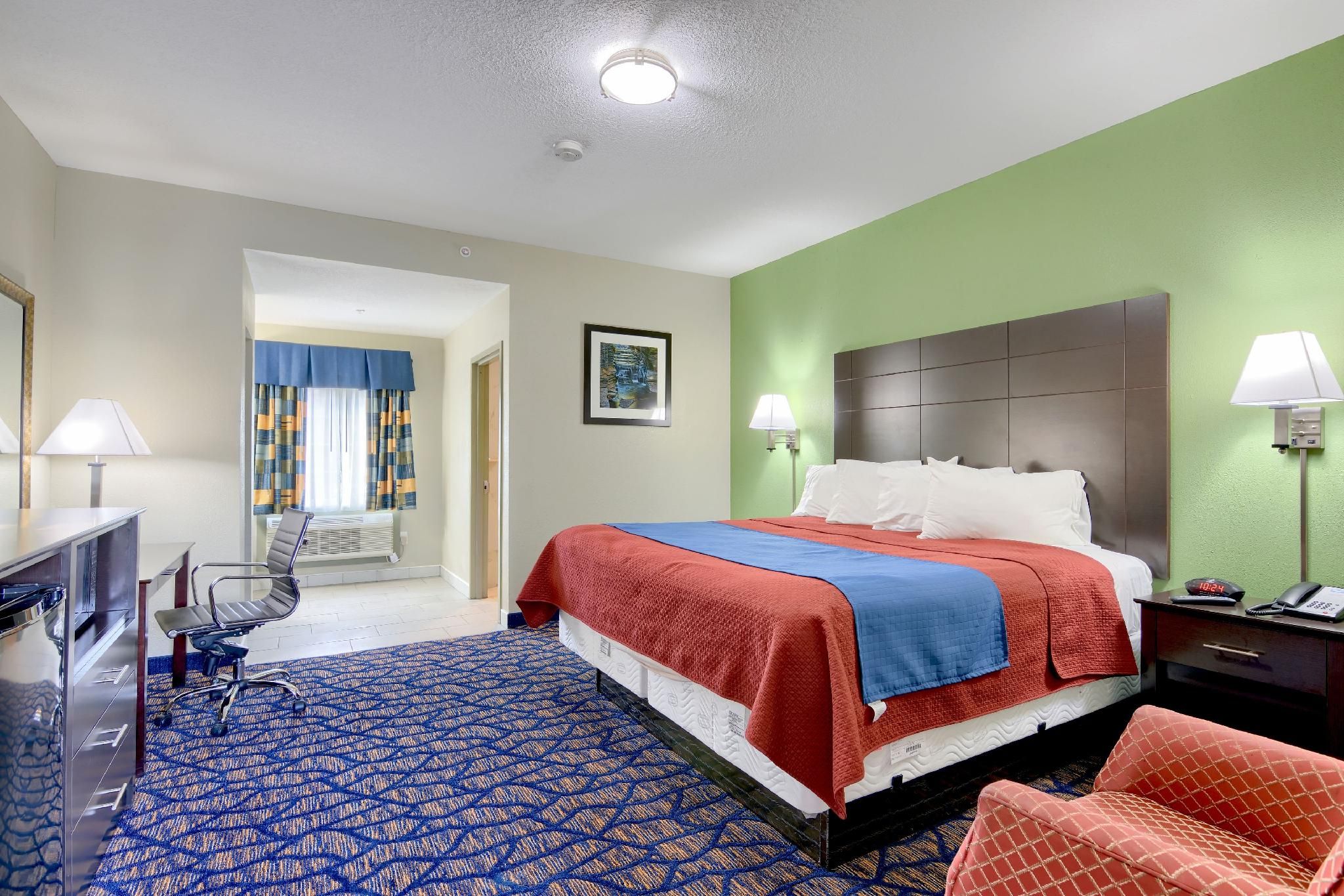 Rodeway Inn & Suites Ithaca South - Ítaca - Quarto