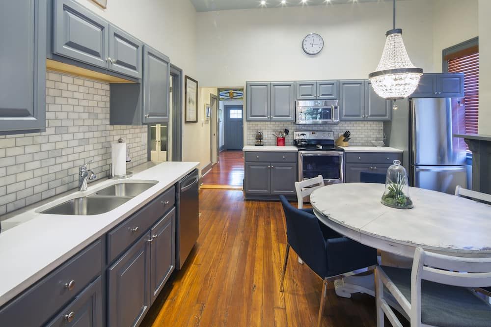 Gorgeous Garden Suite--One Level Living At Forsyth Park - Savannah - Køkken