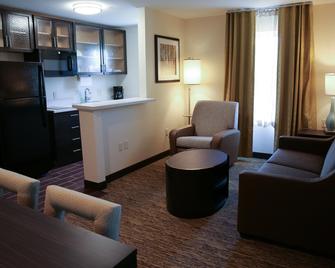 Candlewood Suites Portland - Scarborough - Scarborough - Wohnzimmer