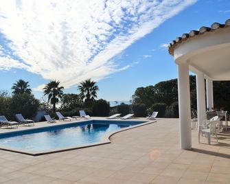 Casa Cama da Vaca - Praia da Luz - Pool