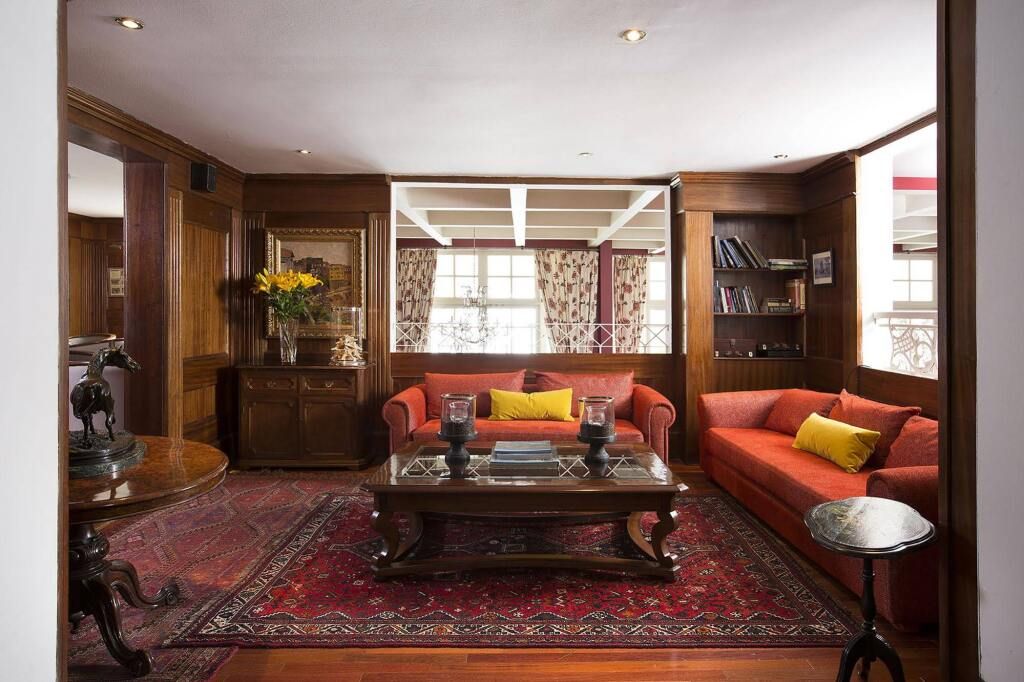 هوتل آيلا سيكا