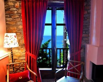 Boutique Hotel Kentrikon & Bungalows - Mouresi