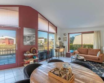 Amicitia - Lemmer - Living room
