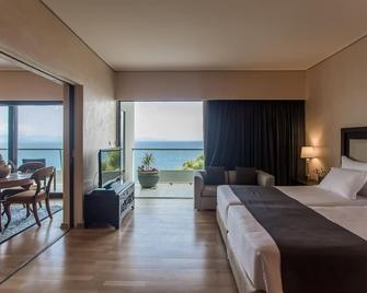 Corfu Holiday Palace - Korfu - Schlafzimmer