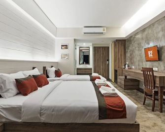 B2 Mae Hong Son Premier Hotel - Mae Hong Son