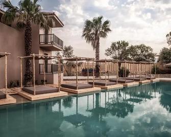 Doryssa Boutique Hotel - Pythagorio - Piscină