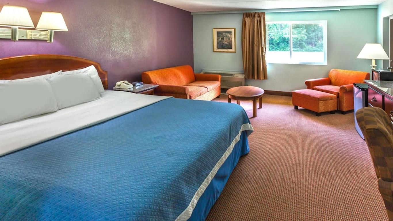 Days Inn by Wyndham Portage/Indiana Dunes National Park