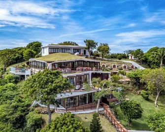 Mount Hartman Bay Estate - Saint George's - Bygning