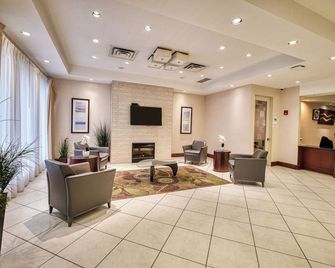 Amenida Residences - Calgary - Lobby