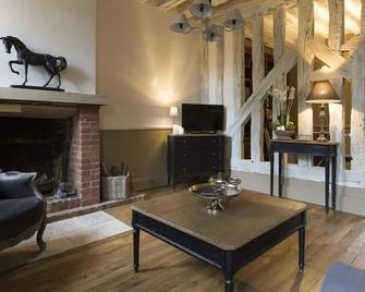 Le Pigeonnier Colbert - Montigny-la-Resle - Salon
