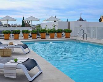 Hotel Fernando III - Seville - Kolam