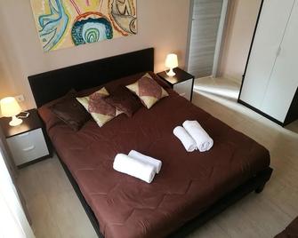 B&B Villa Degli Angeli - Praia a Mare - Habitación