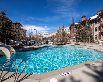 Pool,Hot Tub,Pool Table,Bike,Hike,Ski-Resort View! - Solitude - Pool