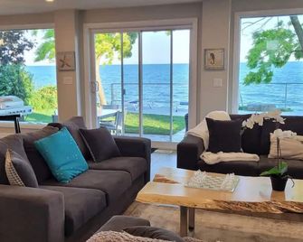 Cozy Cottage On The Lake - Dunnville - Dining room