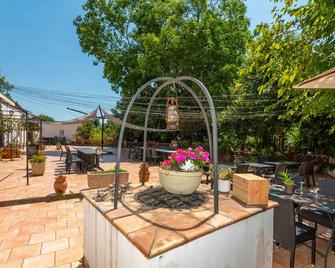 Room 'Cosimo' with Mountain View, Wi-Fi and Air Conditioning - Taormina - Patio