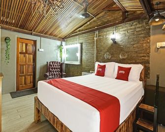 OYO 90636 Teratak Zakiah Chalet - Jerantut
