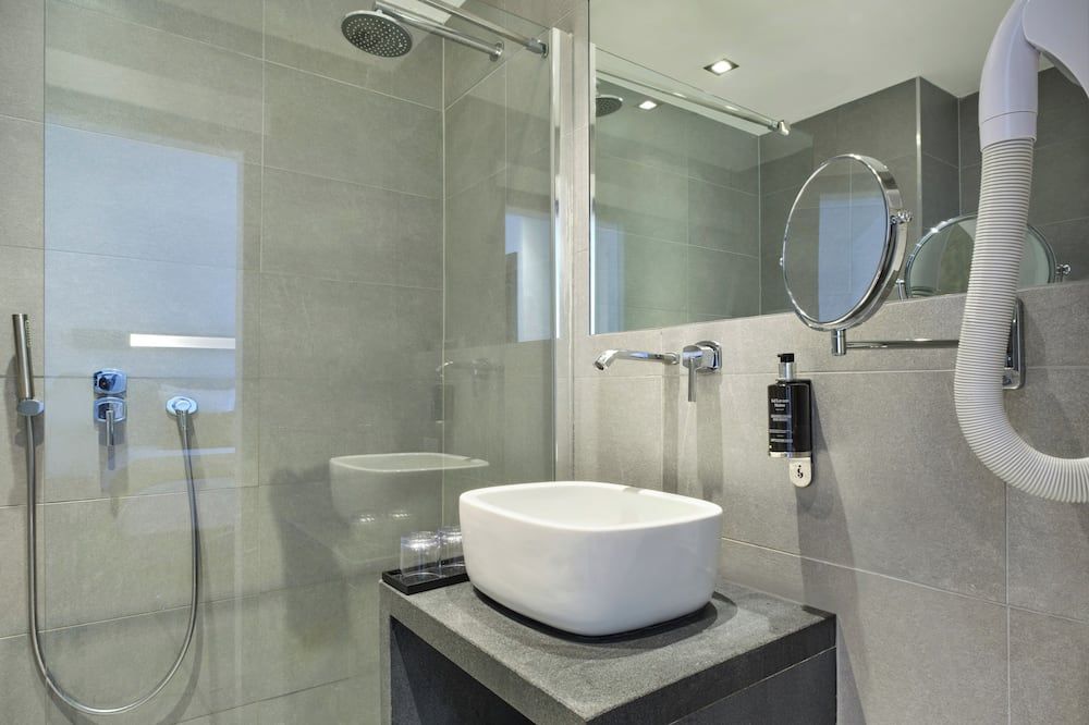Hôtel Aqua by HappyCulture - Brussels - Bathroom