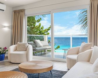 Boutique Hotel Bougainvillea - קרלנדיק - סלון